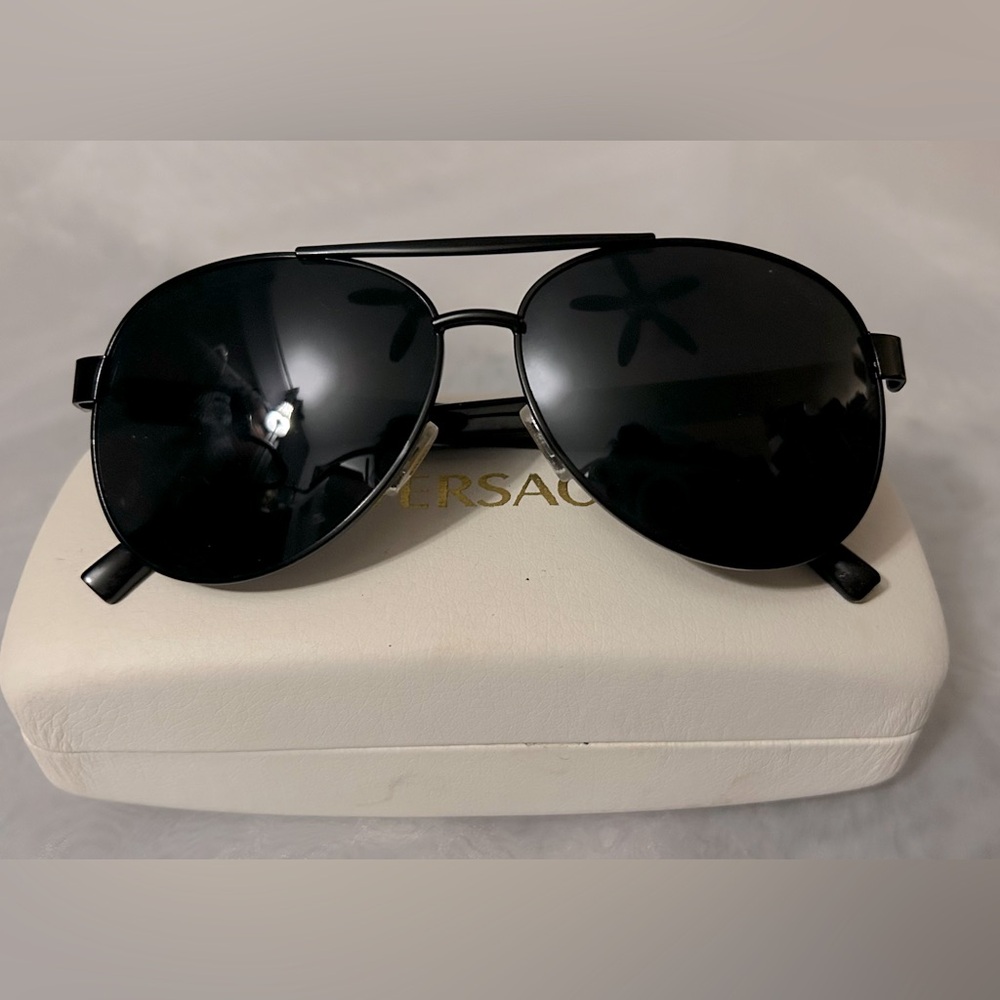 Versace sunglasses! With case and cleaning cloth